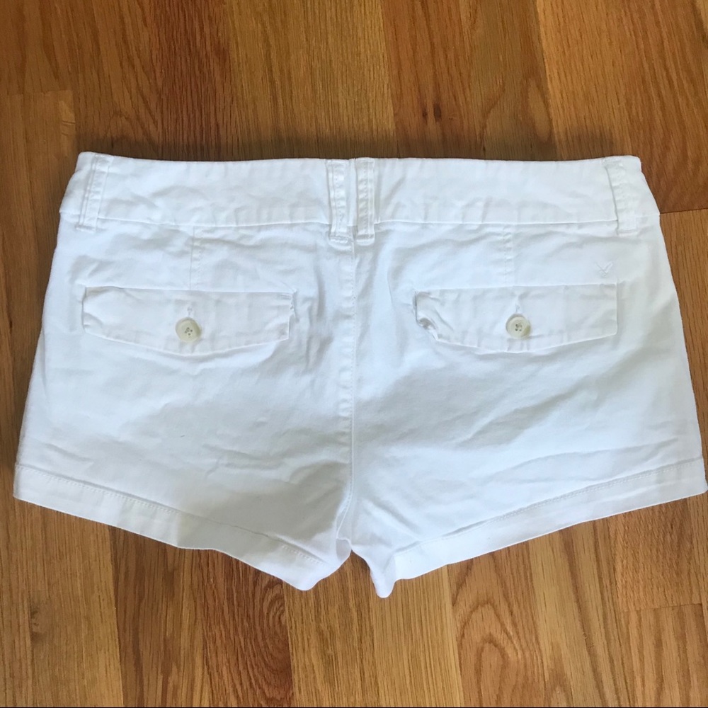 American Eagle White Kakis